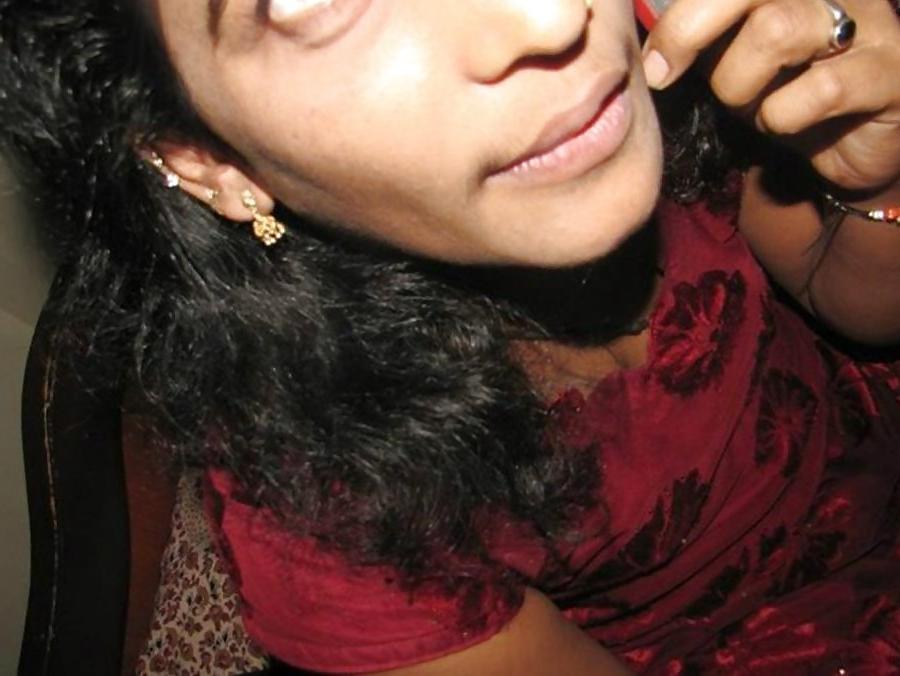 18P Desi Escort Rithu