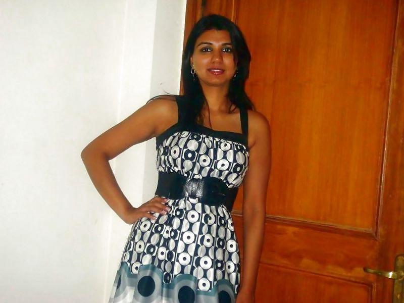 6P Sexy desi MILF - coolbudy