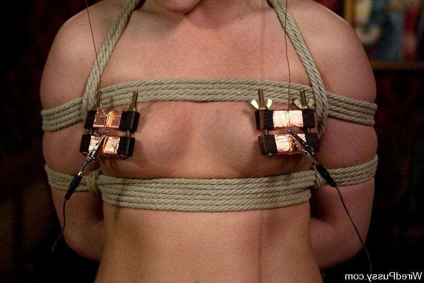 15P Maitresse Madeline and gfs humiliate the tied maid