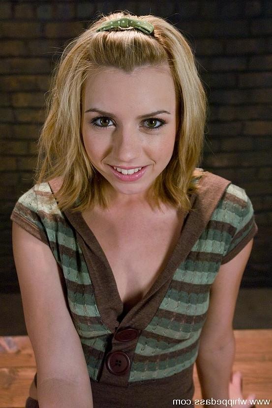 15P Submissive Lexi Bell getting straponed and spanked by Mistress