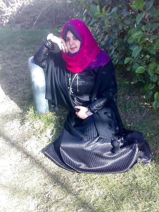 9P Hijab Arab beauty