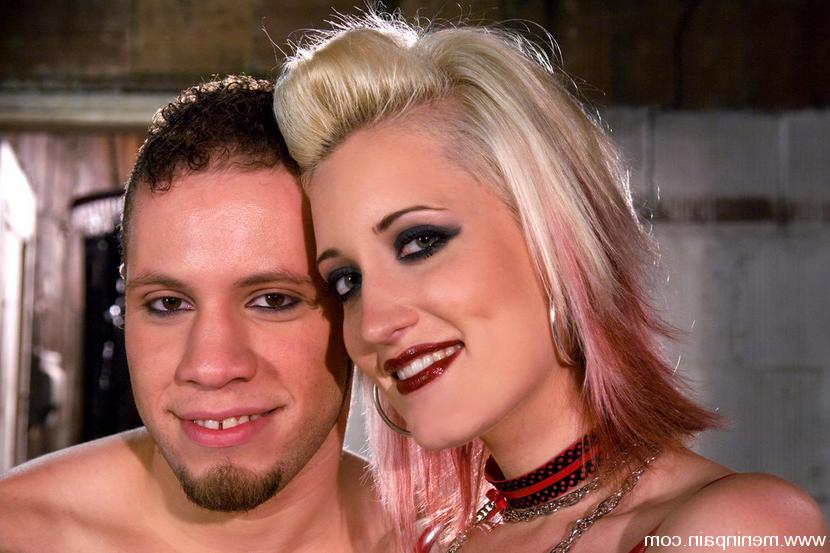 15P Kimberly Kane on Top, fucks up eager slaveboy