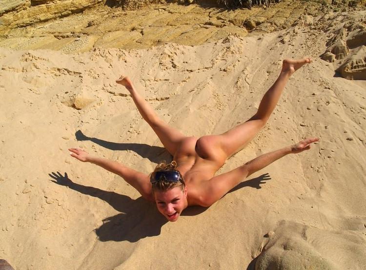 15P Blonde amazes the nude beach with her sexy body