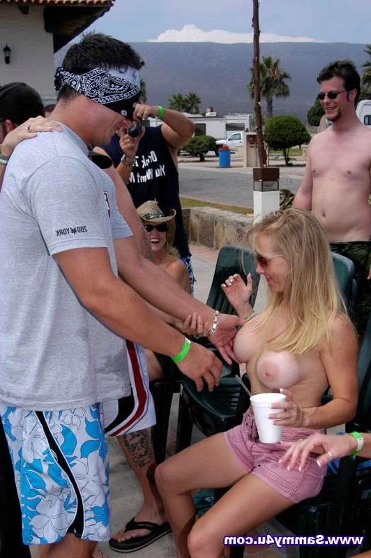 16P Beach Party