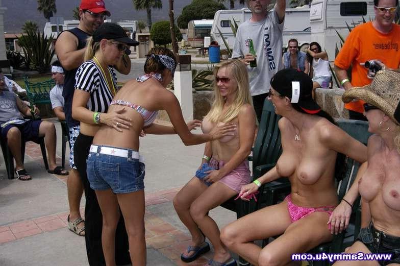 16P Beach Party