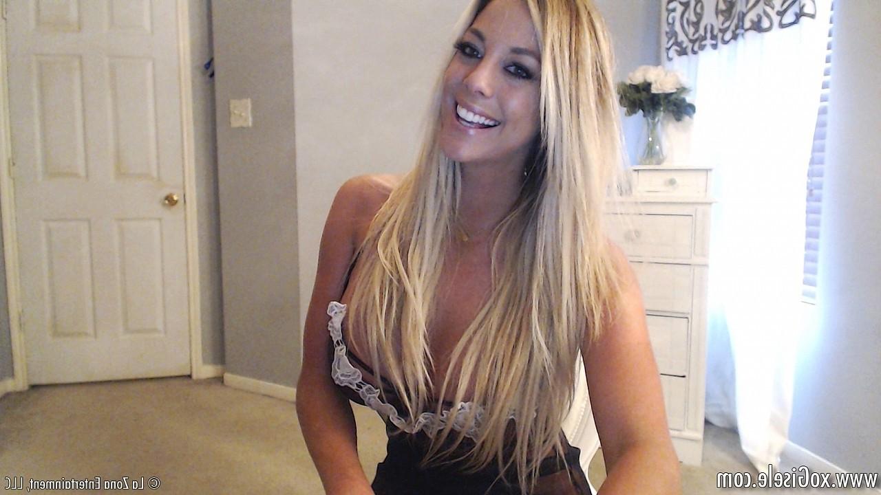 15P Busty blonde XO Gisele peeling off her sexy nightgown