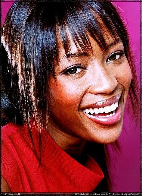 15P supermodel Naomi Campbell nude and see thru shots