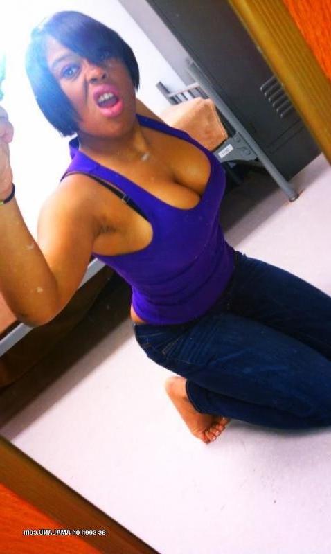 13P Compilation of sexy heavy-chested chicks posing for the cam