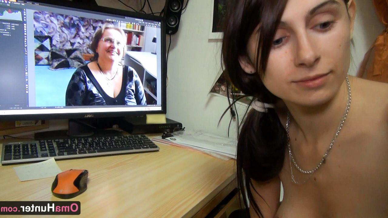 15P Old and young woman is playing with sextoys