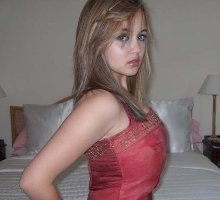 4P Collection of a group of amateur heavy-chested babes