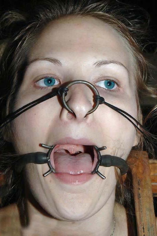 14P Blue-eyed slave