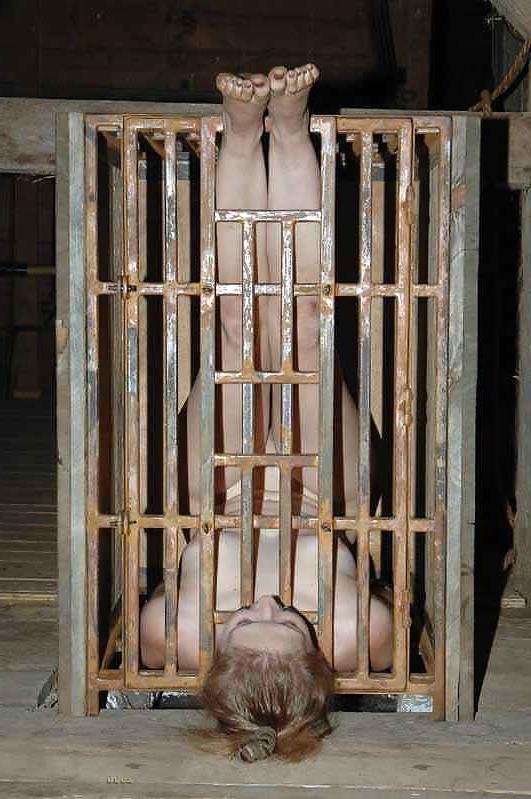 14P Blue-eyed slave
