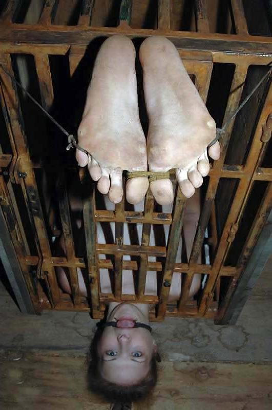 14P Blue-eyed slave