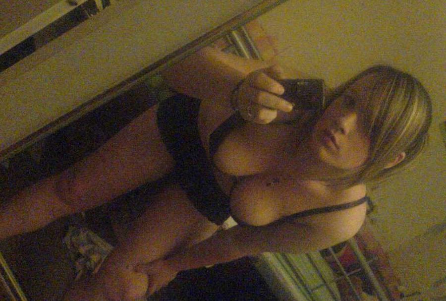 15P Pictures of busty amateur sexy honeys