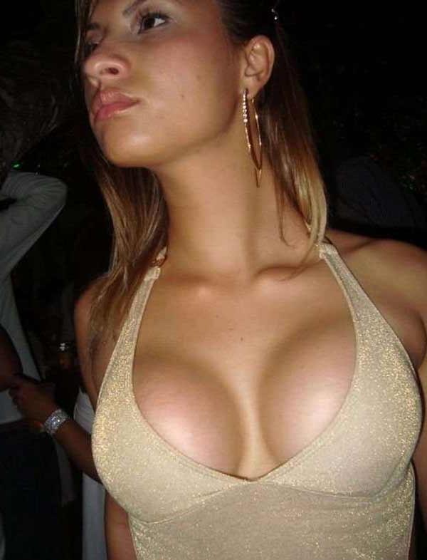 16P Picture set of heavy-chested sexy girlfriends