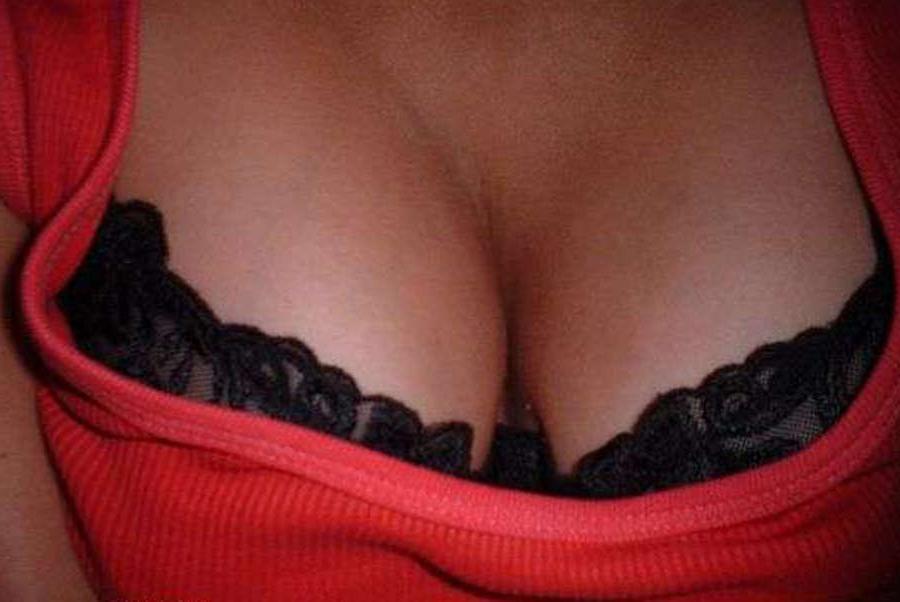 15P Picture compilation of busty girlfriends