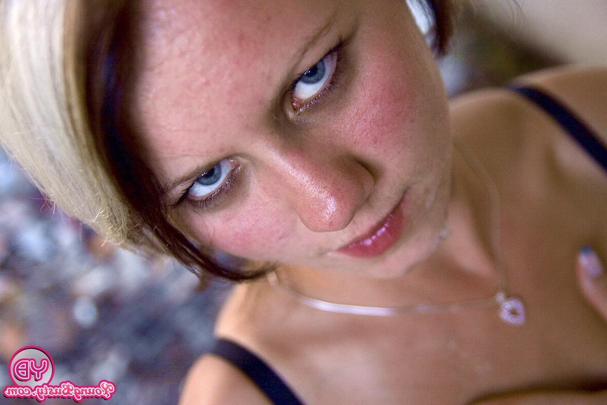 14P Horny blowjob from a busty teen in abandoned house pictures