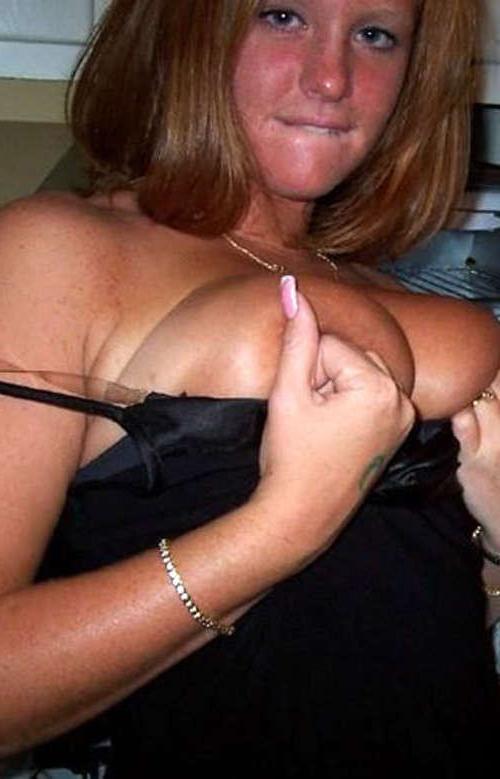 15P Various pictures of big-chested party bitches
