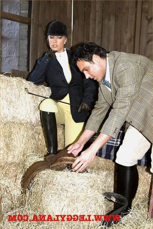 12P Busty Lana Cox pleasing guy in the stable