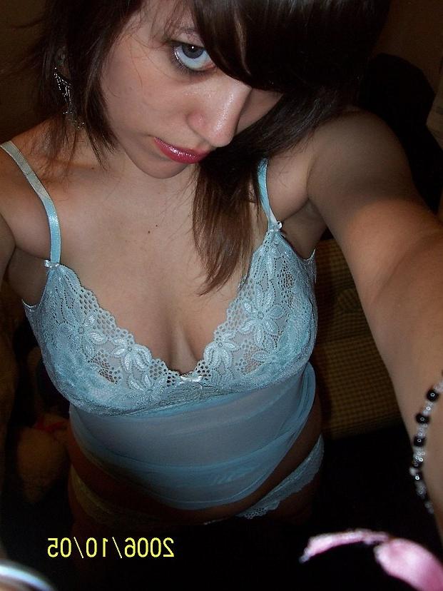 15P Hot downblouse view is recorded in close up