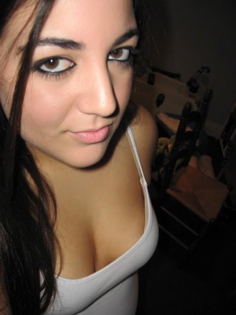 15P Hot downblouse view is recorded in close up