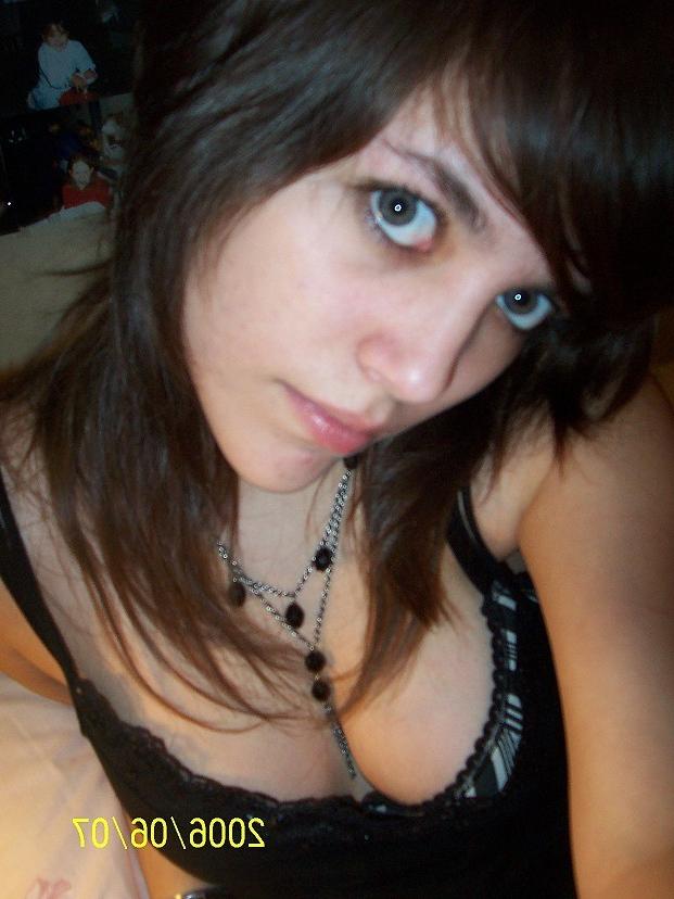 15P Hot downblouse view is recorded in close up