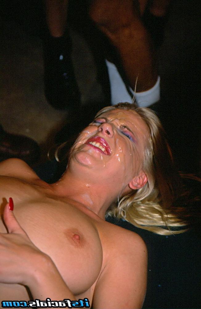 18P Pretty blonde Missy lay down and gets creamy cum on her face 