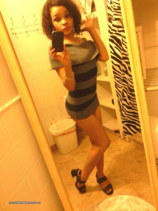 14P Compilation of an ebony teen naked in front of the mirror