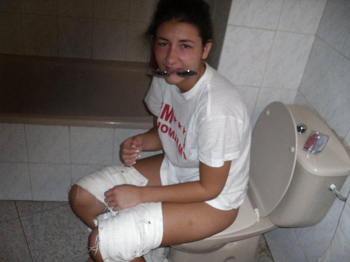 15P Teens on Toilets 5