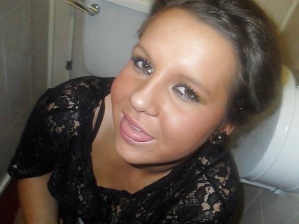 15P Teens on Toilets 5