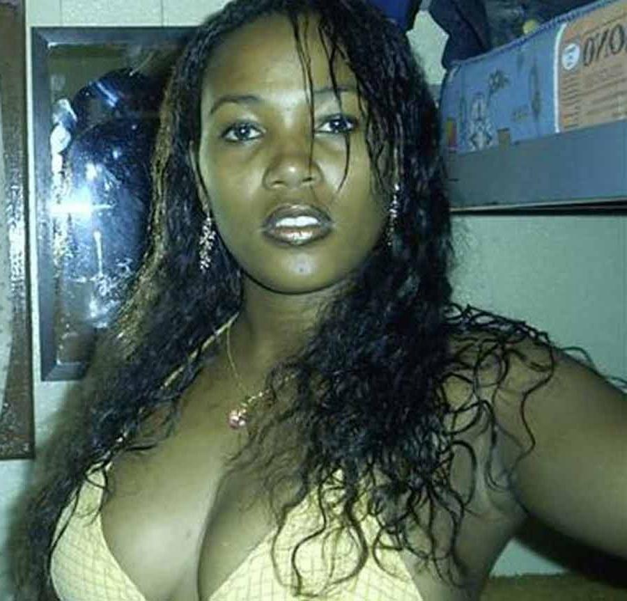 15P Nice compilation of steamy hot amateur black chicks