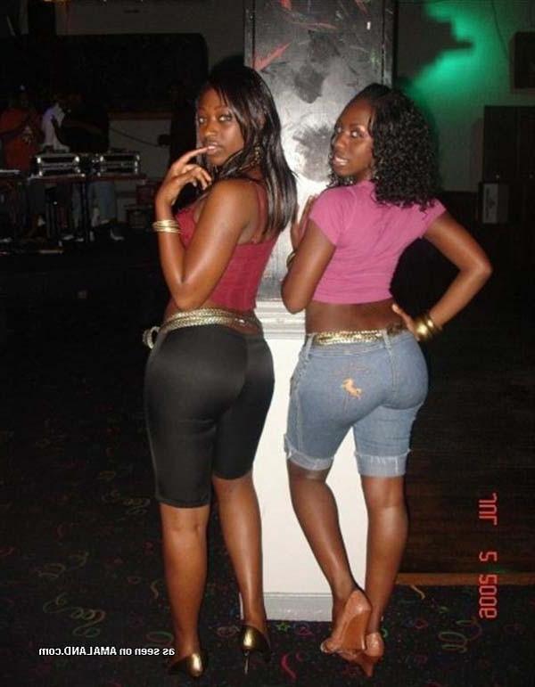 15P Compilation of steamy hot amateur sexy ebony girlfriends
