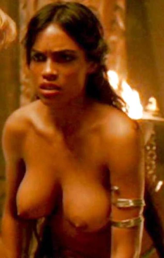 15P Rosario Dawson  see perfect nude tits of this lovely ebony celeb