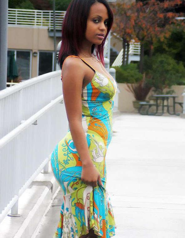 15P Non-nude sexy photo compilation of black chicks