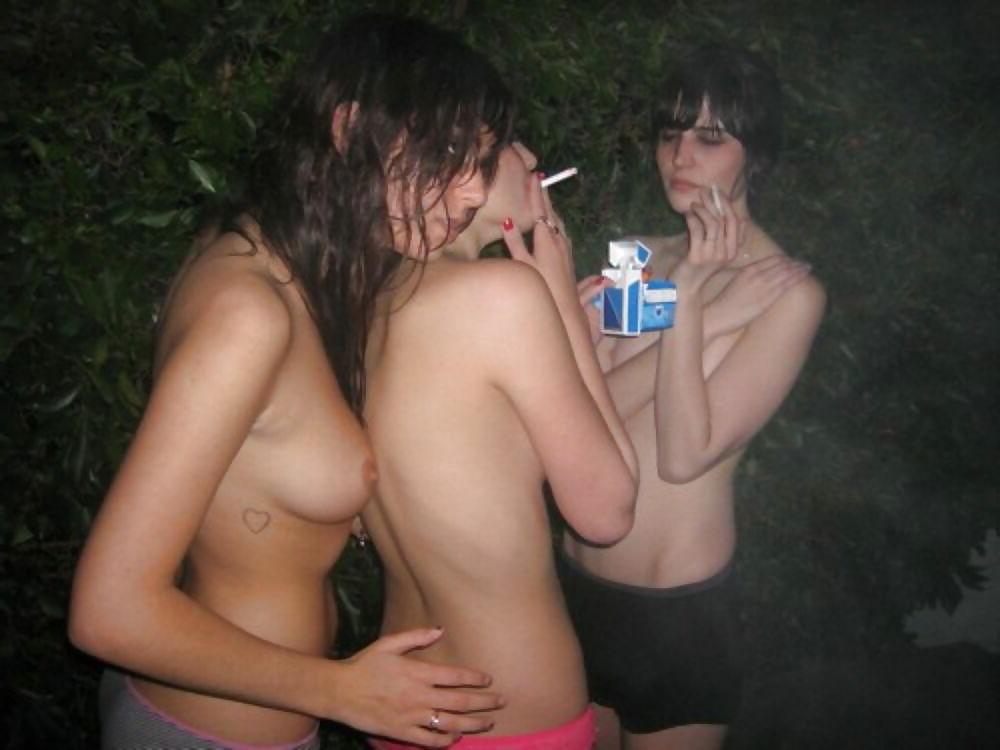 10P Teens Lesbians