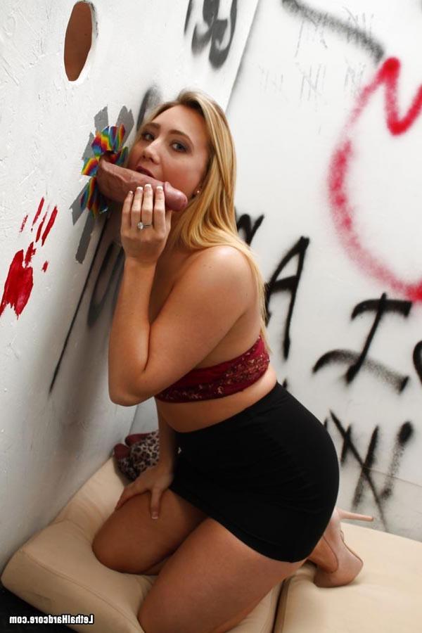 16P Blonde whore AJ Applegate gives sloppy gloryhole blowjob