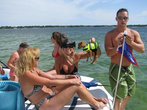 16P Sexy Party Milfs