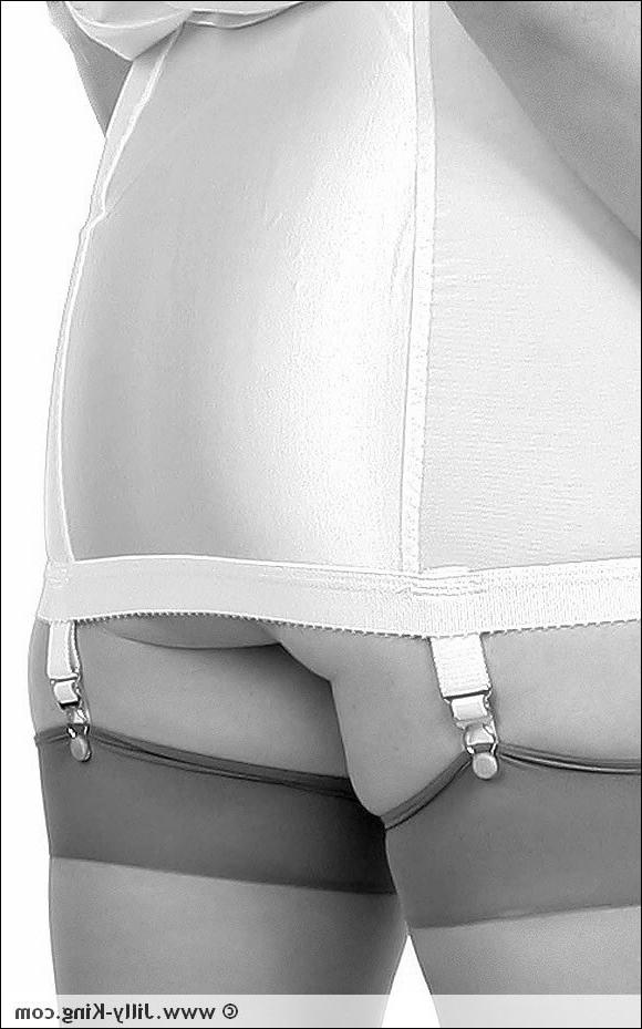 15P Blonde mature Jilly King in stockings