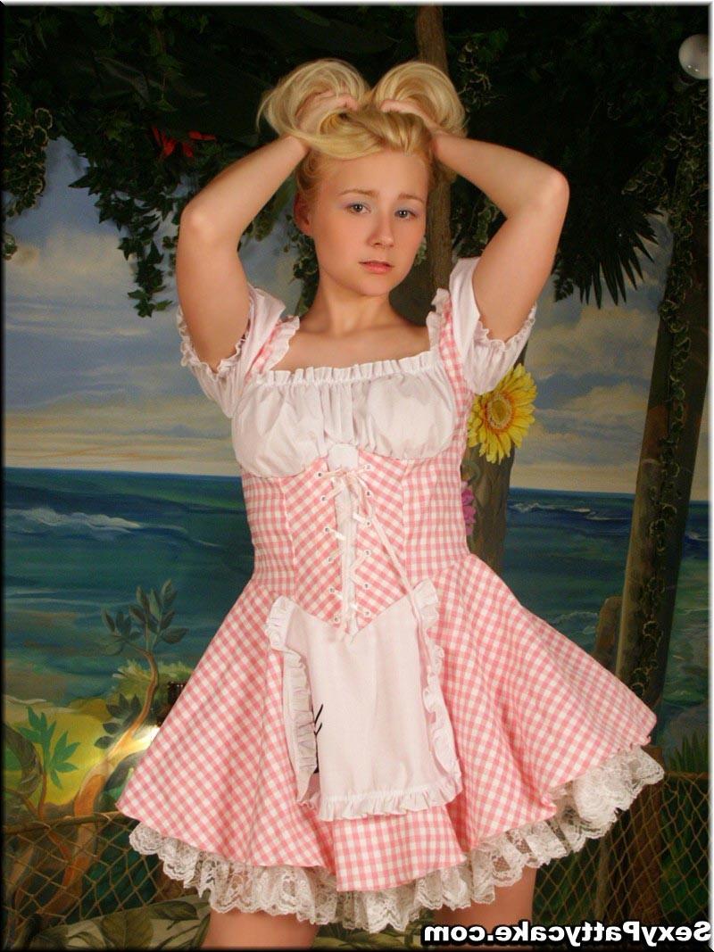 16P busty blonde