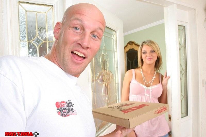 16P Sexy blonde fucking hard the delivery guy