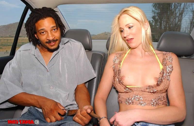 16P Black guy pounds a white chicks pink pussy