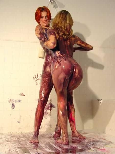 15P Lesbians playing with paint on each other body