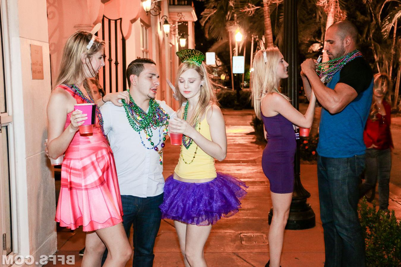 12P Beads liqour and titts Its Mardi Gras season and what better way