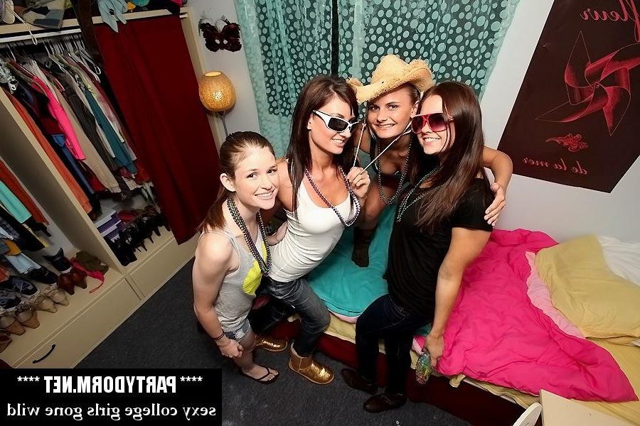 15P Crazy college girls from Michigan party hard