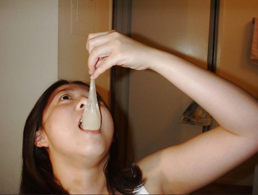 25P Condom sucking