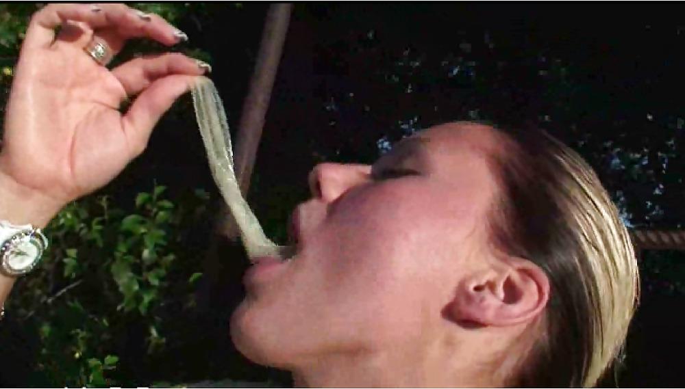 25P Condom sucking