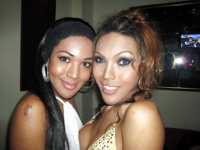 15P Dark skinned beauty from Phuket.