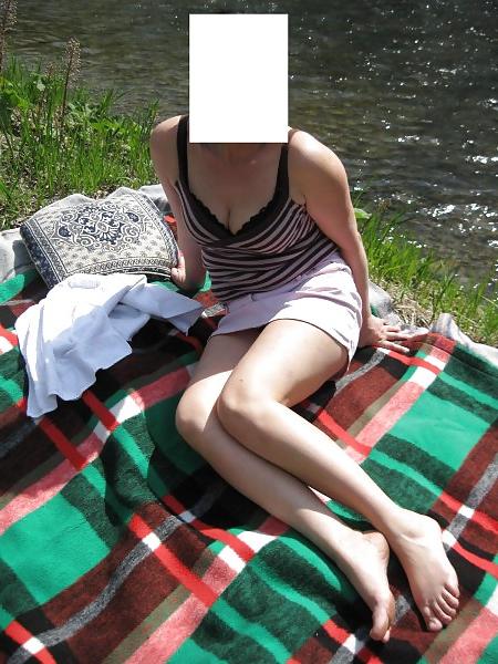 23P Public Slut Wife I Found On SmutDates