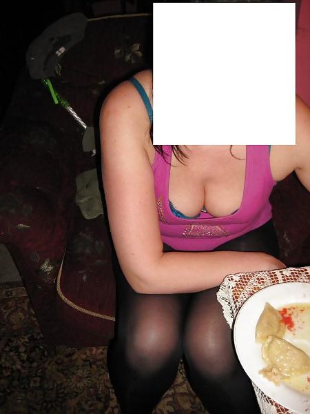 23P Public Slut Wife I Found On SmutDates