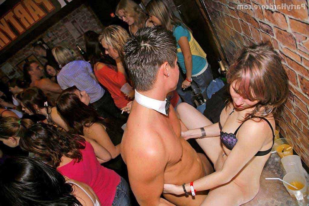 15P Euro party with bitches sucking cocks and fucking all